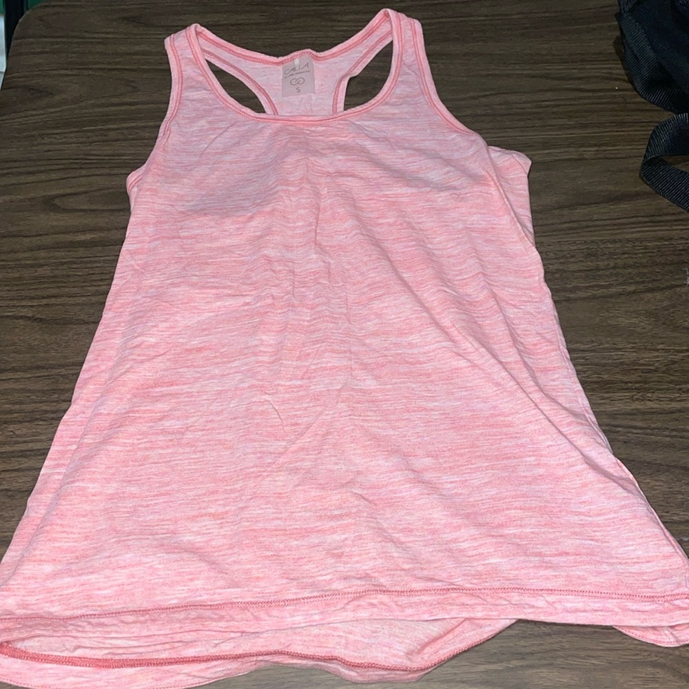 Women’s tops